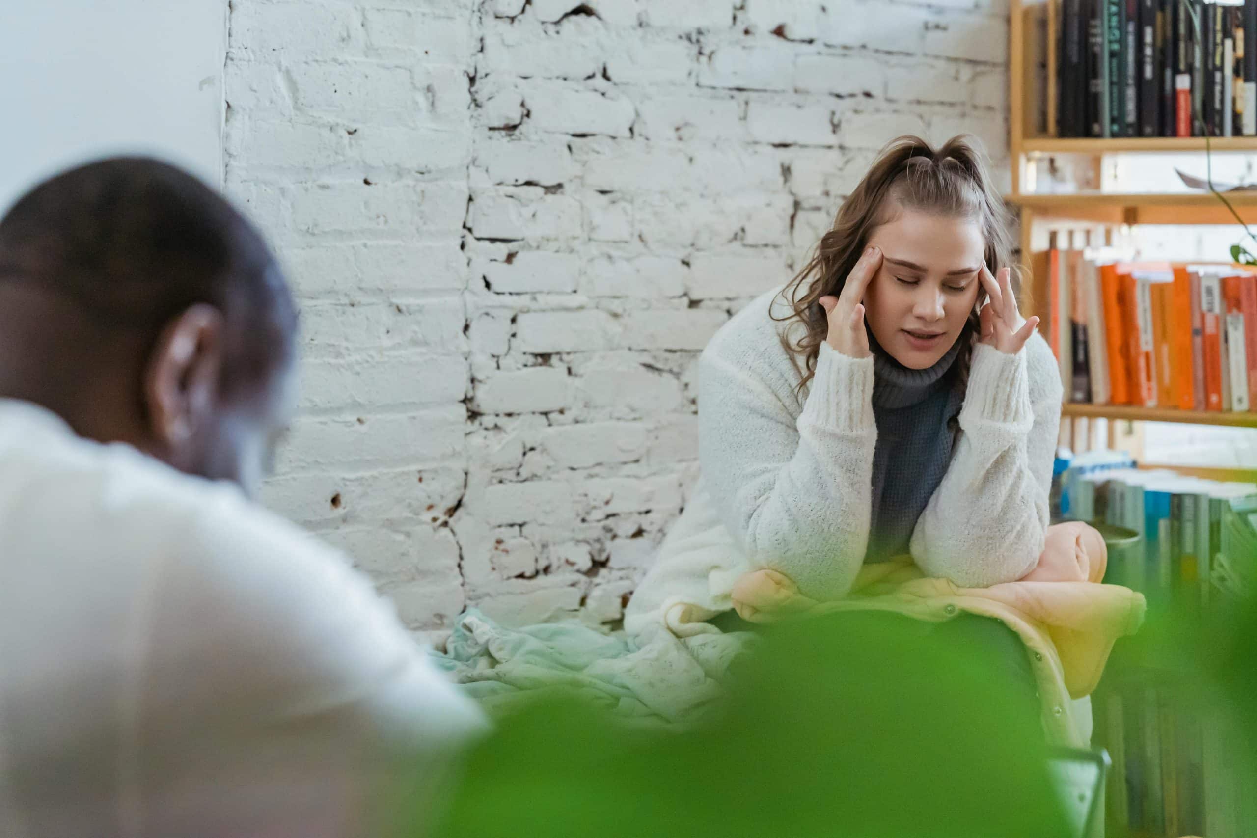 In this blog, learn 5 effective and powerful ways to stay in difficult conversations, while ensuring you do so in a calm and safe manner.